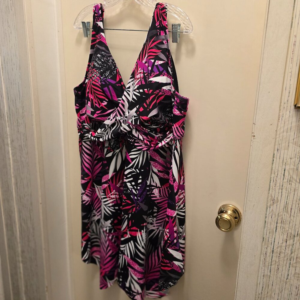 Swimsuits For All multi-color Tankini Top and Bottoms, size 28W